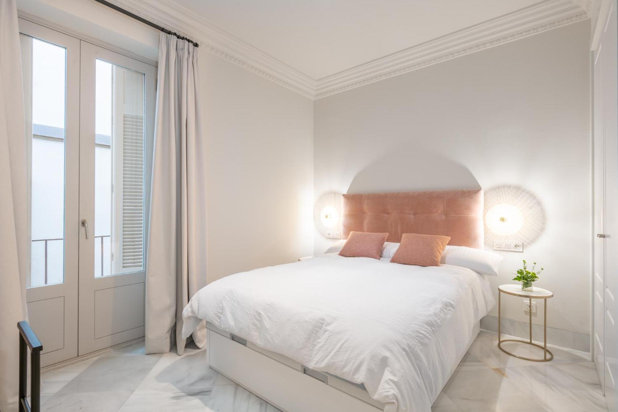 Apartamentos Pinar Malaga Centro الغرفة الصورة