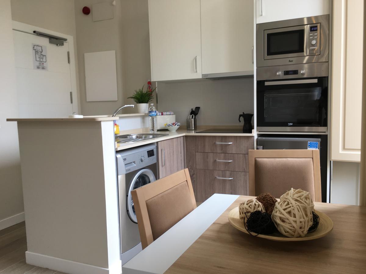 Apartamentos Pinar Malaga Centro المظهر الخارجي الصورة