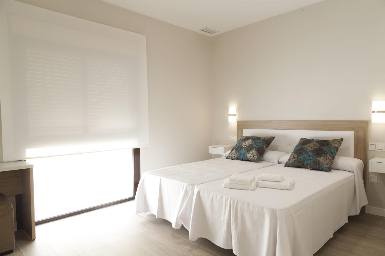 Apartamentos Pinar Malaga Centro المظهر الخارجي الصورة